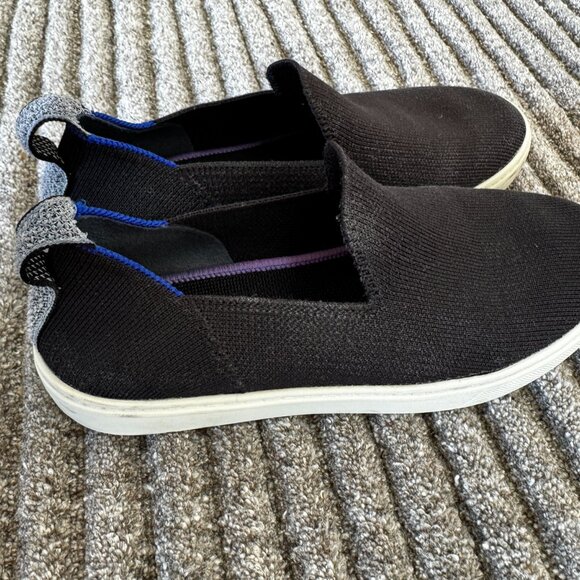 Black Rothy's - Picture 4 of 9